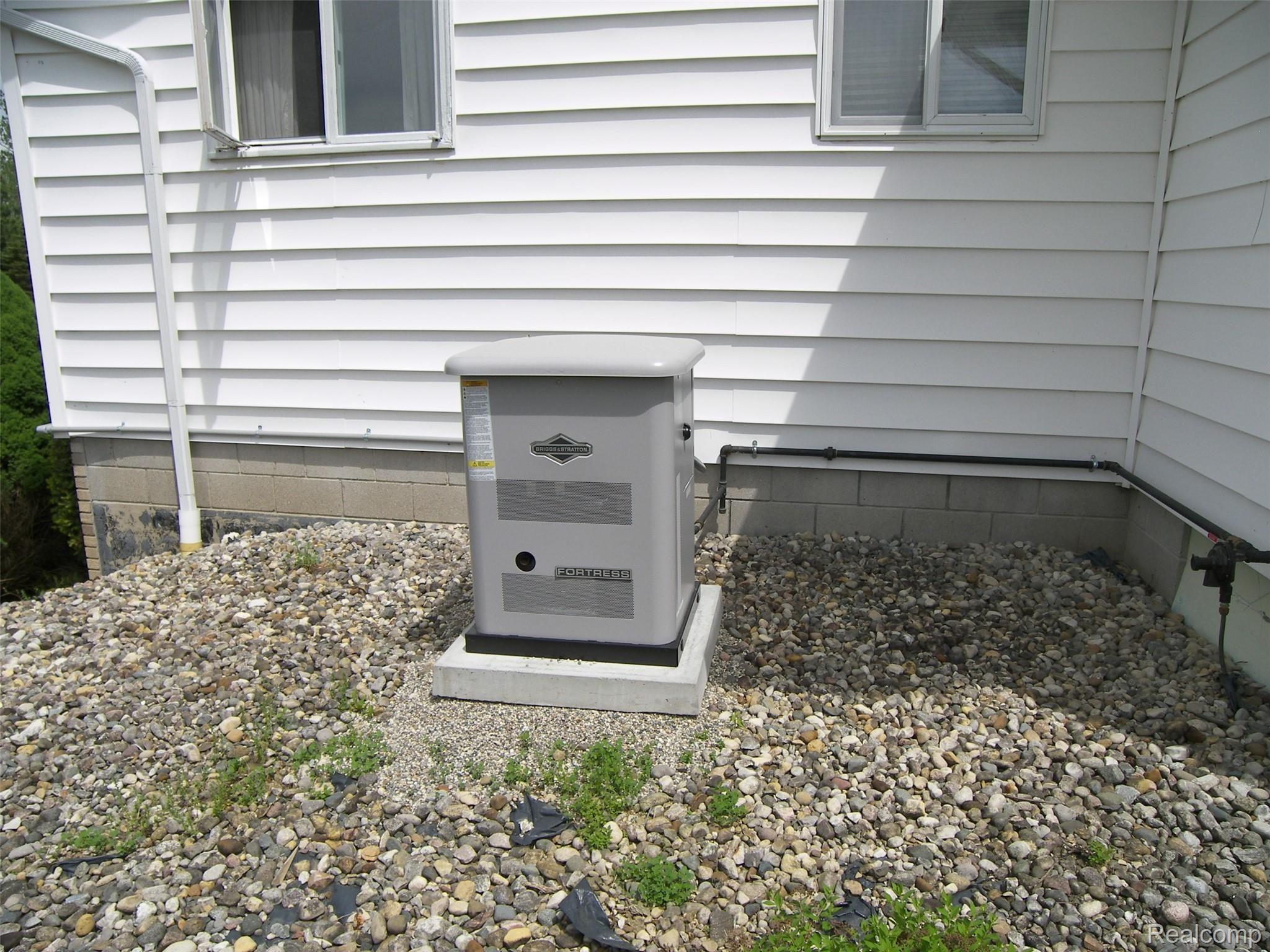 5360 Hollenbeck Road Columbiaville, MI 48421 - Photo 26 of 40 100_3478.JPG