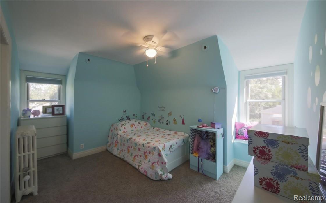 776-778 Trombley Road Grosse Pointe, MI 48230 - Photo 34 of 41 3rd Floor Bedroom