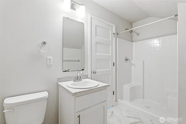 $624,999 | 18128 38th Ave Court East, Tacoma, WA 98446