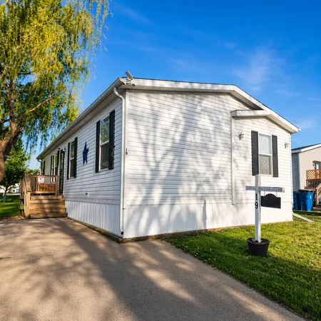 $84,900 | 19 St Francis Drive, Bourbonnais, IL 60914