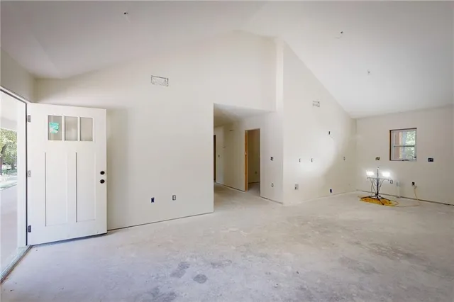 $269,900 | 121 South Arundel Street, Emporia, KS 66801