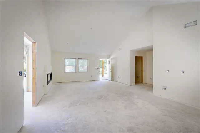 $269,900 | 121 South Arundel Street, Emporia, KS 66801