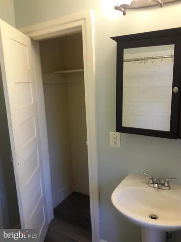 $220,000 | 1150 Queen Street, Pottstown, PA 19464