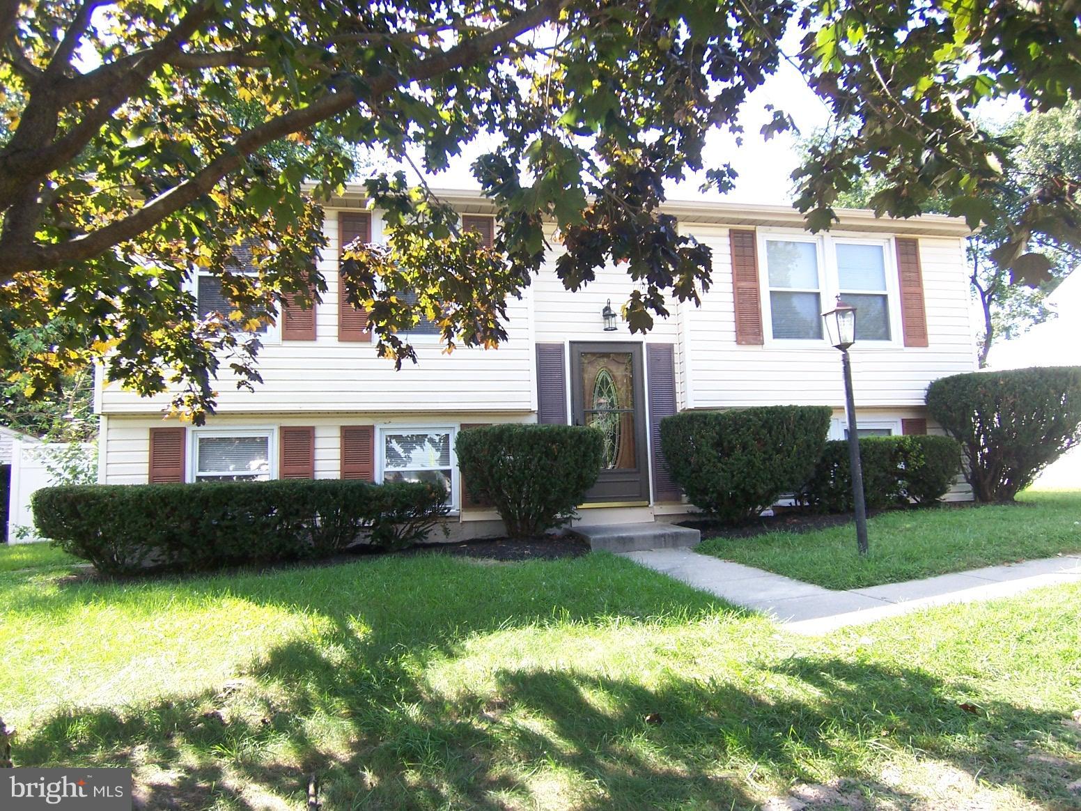 112 Sandhill Road Baltimore, MD 21221 - Photo 2 of 15 Exterior (Front)