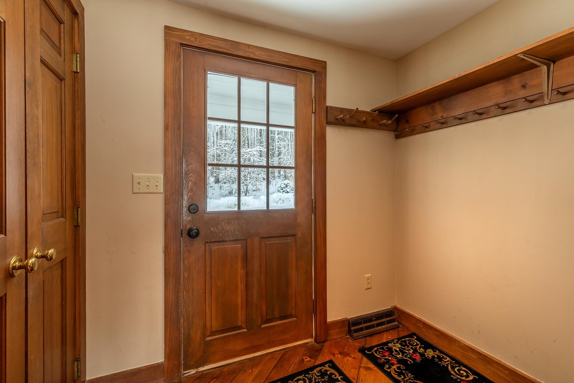 128 Dale Road Weston, VT 05161 - Photo 3 of 39