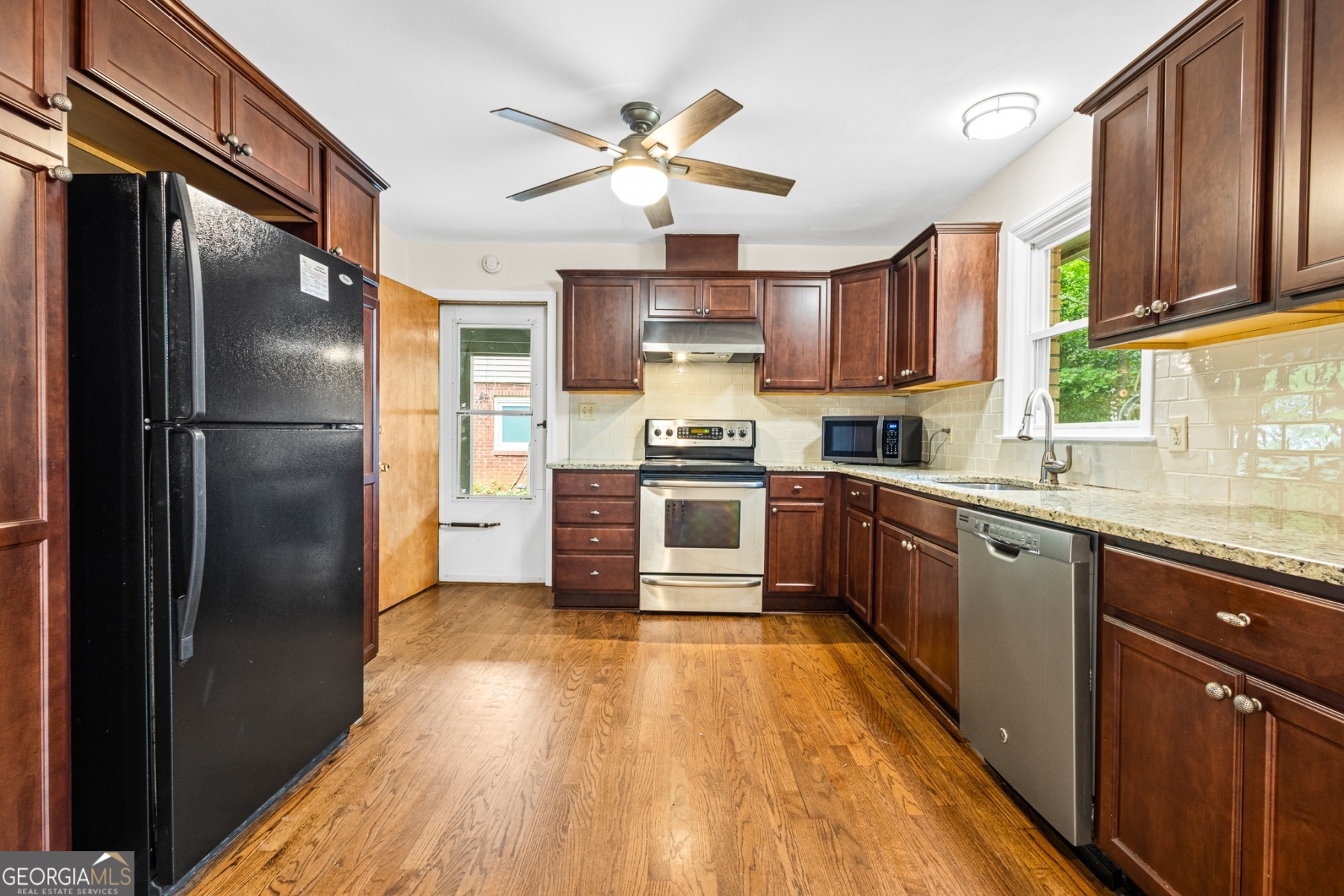 2955 Appling Way Atlanta, GA 30341 - Photo 7 of 23