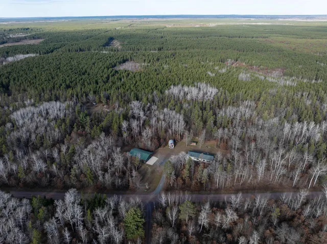 $314,900 | 12497 Zee Bee Drive, Gordon, WI 54838