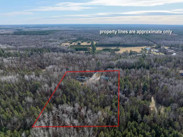 $314,900 | 12497 Zee Bee Drive, Gordon, WI 54838