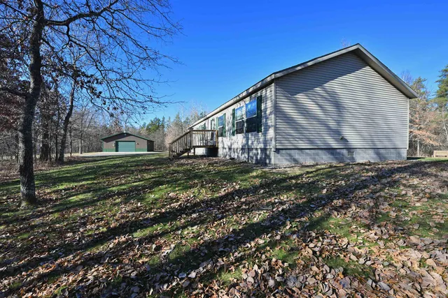 $314,900 | 12497 Zee Bee Drive, Gordon, WI 54838