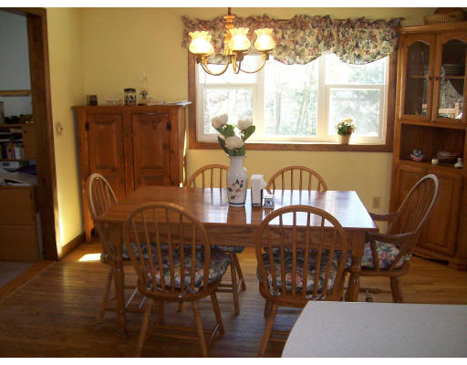 71 Kilsyth Road Easton, MA 02375 - Photo 3 of 7 Gallery Image 3