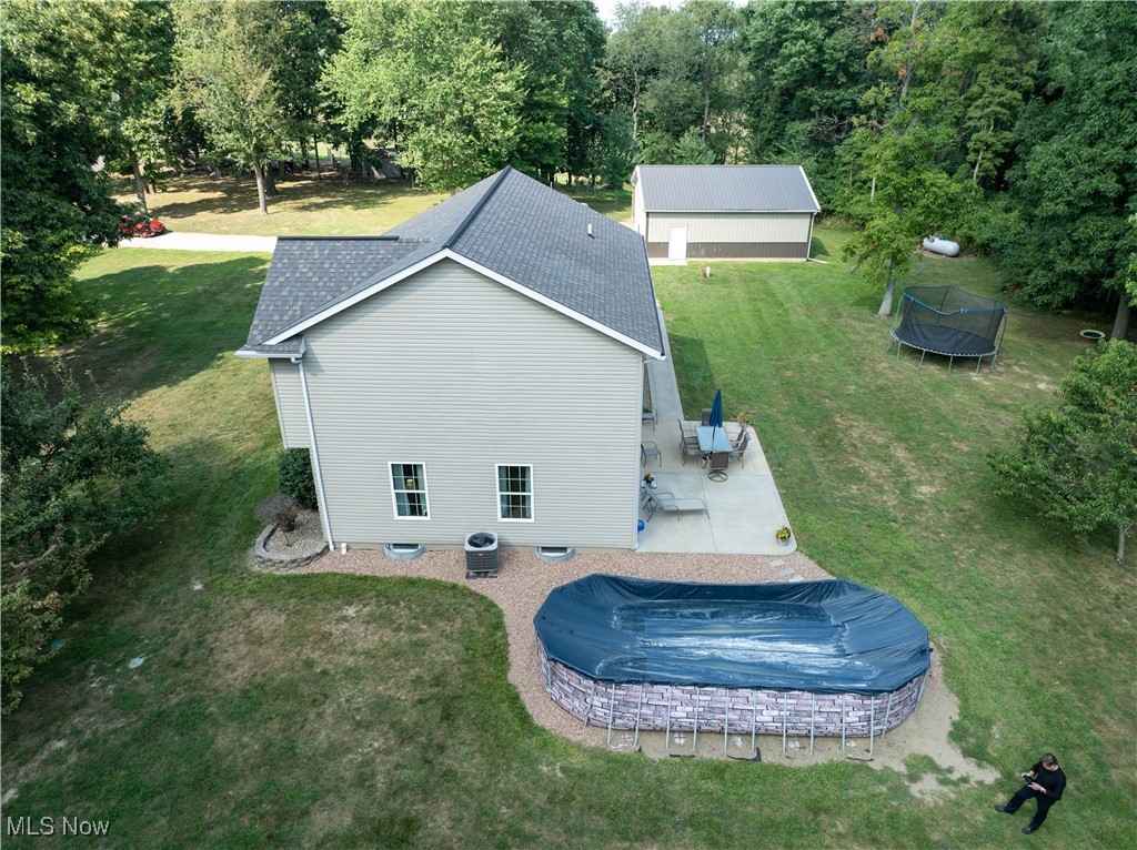 2371 Tabor Ridge Road Northeast New Philadelphia, OH 44663 - Photo 13 of 43 Aerial view of home and pool