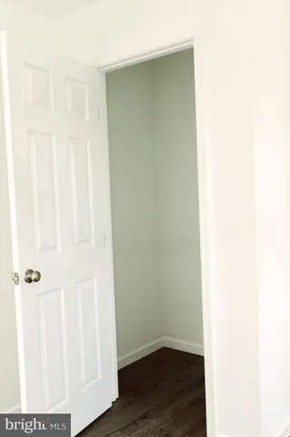 a view of a window in a room