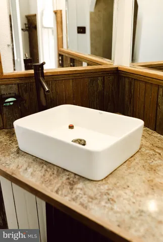 $260,000 | 115 Maple Avenue, Goldsboro, MD 21636