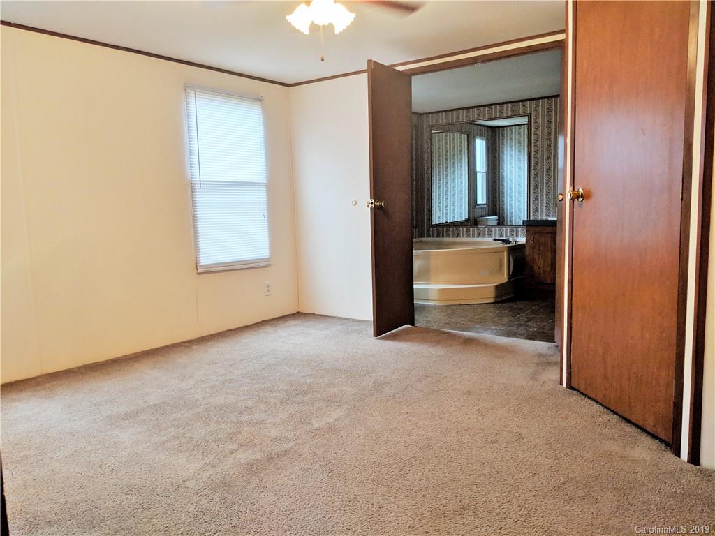 9833 Old Dowd Road, Unit 8 Charlotte, NC 28214 - Photo 5 of 8 Gallery Image 5