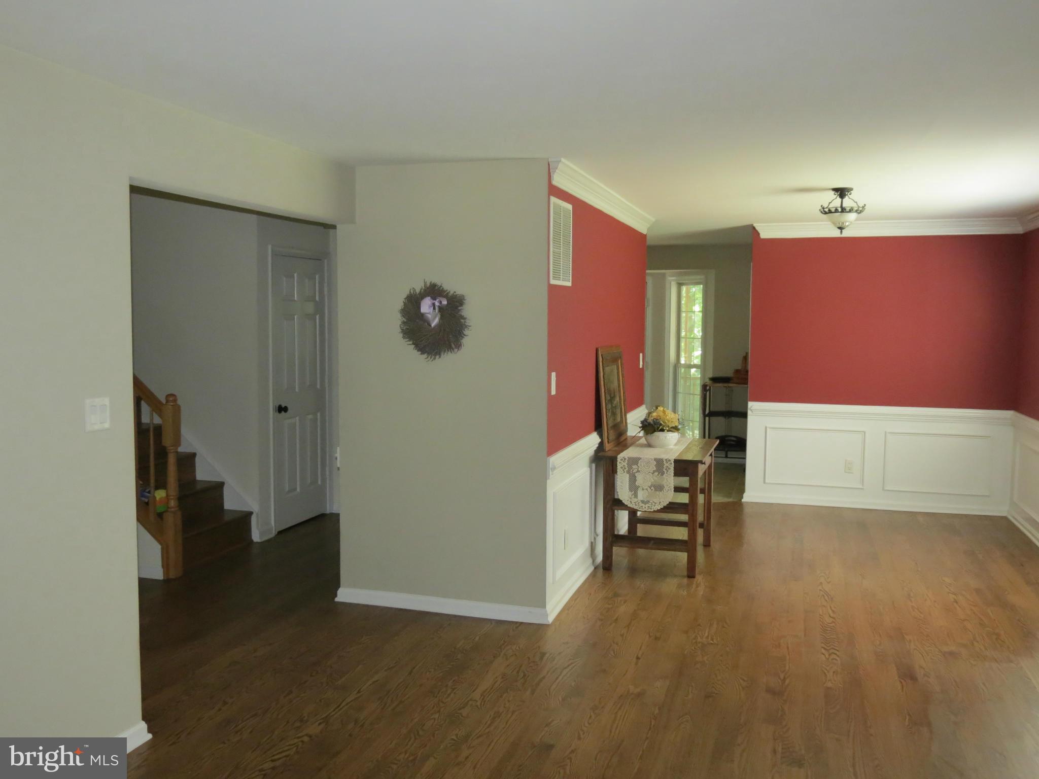 6028 Pilgrims Rest Road Broad Run, VA 20137 - Photo 14 of 29 Dining Room