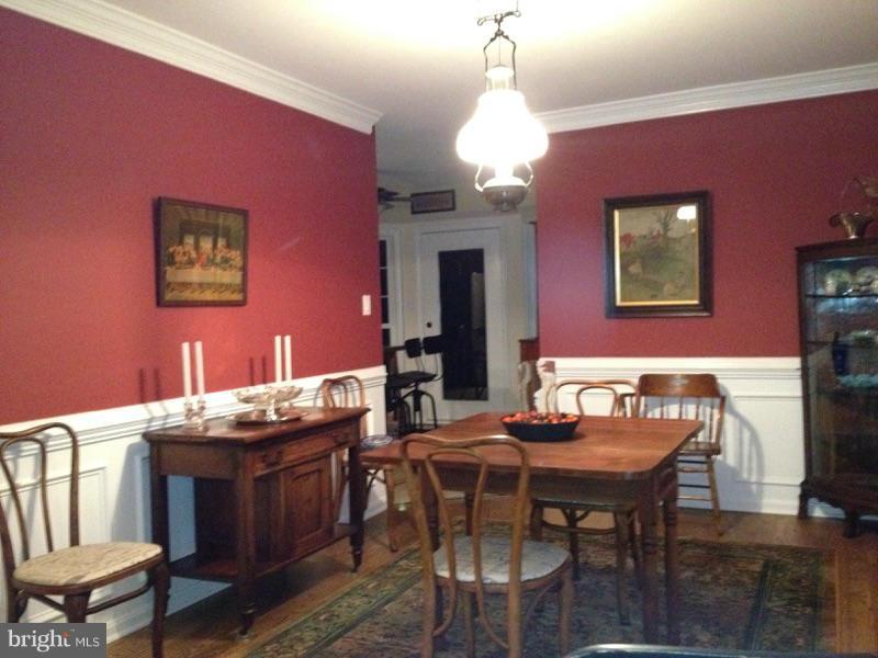 6028 Pilgrims Rest Road Broad Run, VA 20137 - Photo 8 of 29 Dining Room