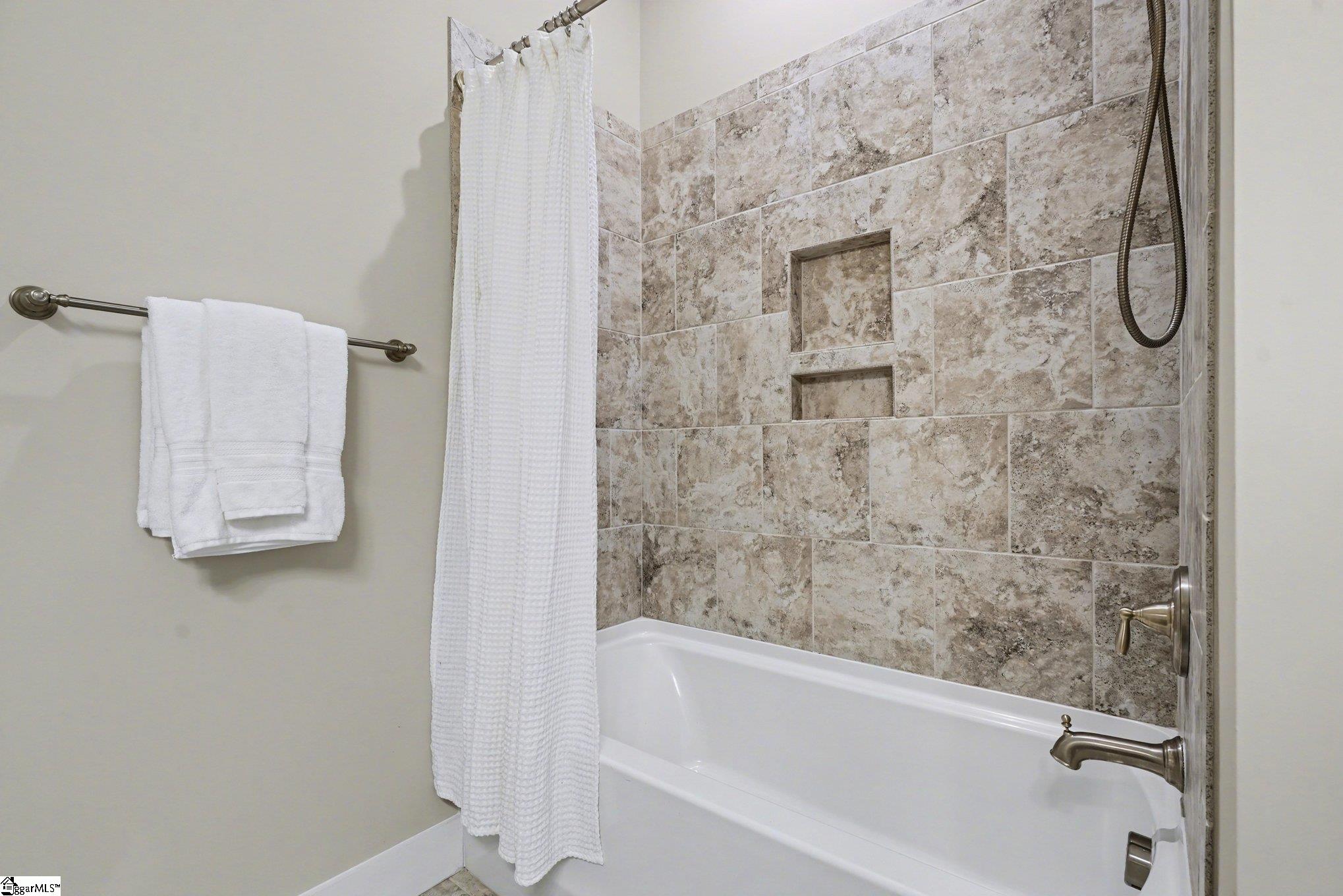 210 Tuttle Street Clemson, SC 29631 - Photo 28 of 43