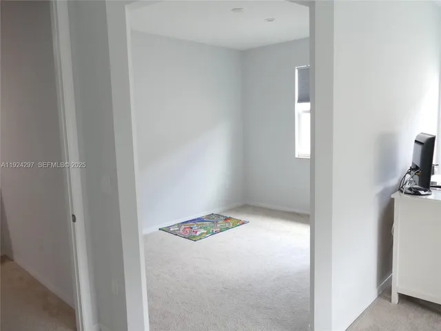 $4,500 | 5215 Golden Eagle Terrace, Davie, FL 33314