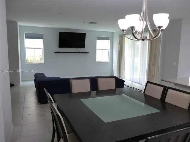 $4,500 | 5215 Golden Eagle Terrace, Davie, FL 33314