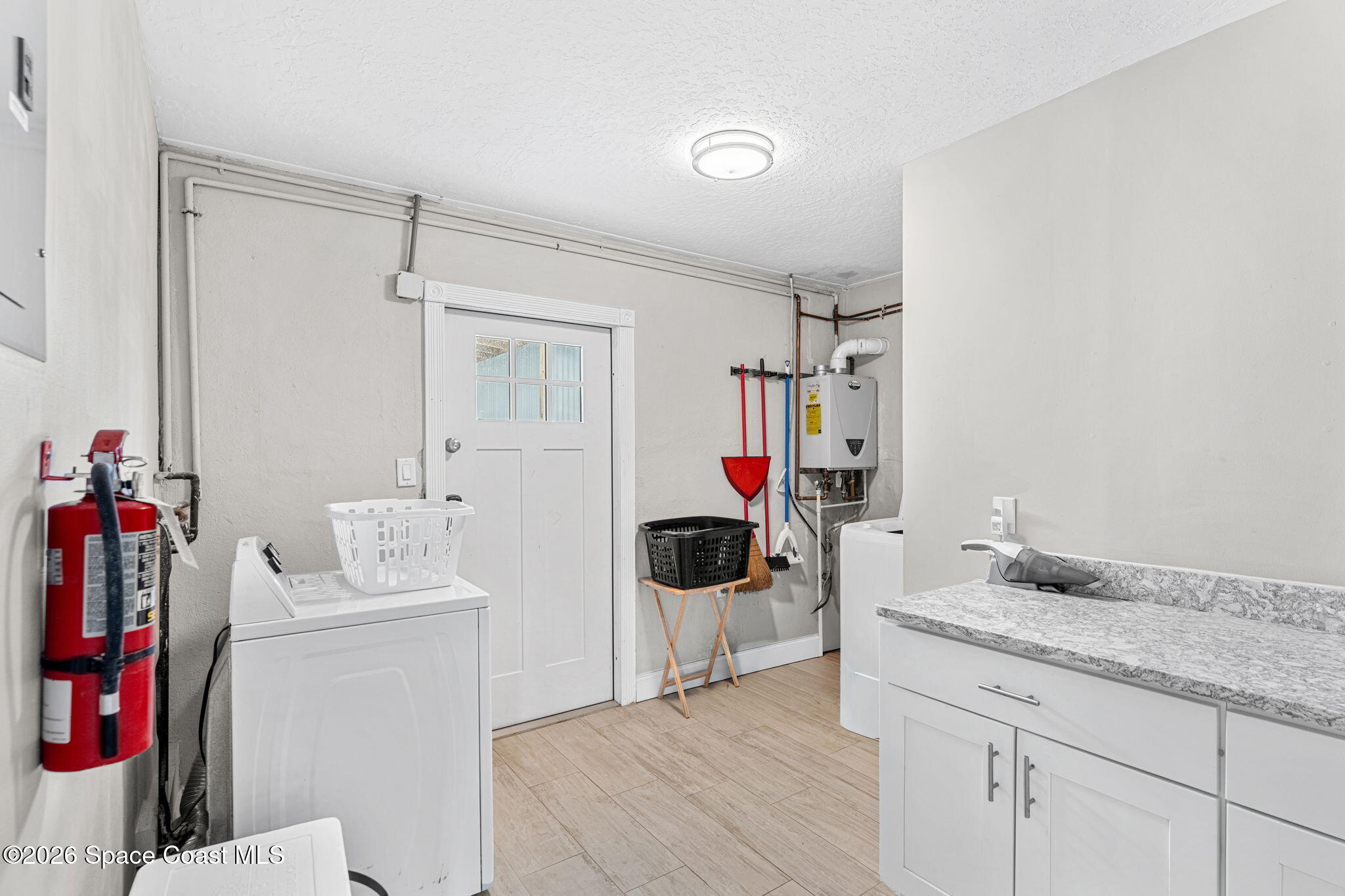 108 Deleon Road Cocoa Beach, FL 32931 - Photo 25 of 49 DSC01795-HDR