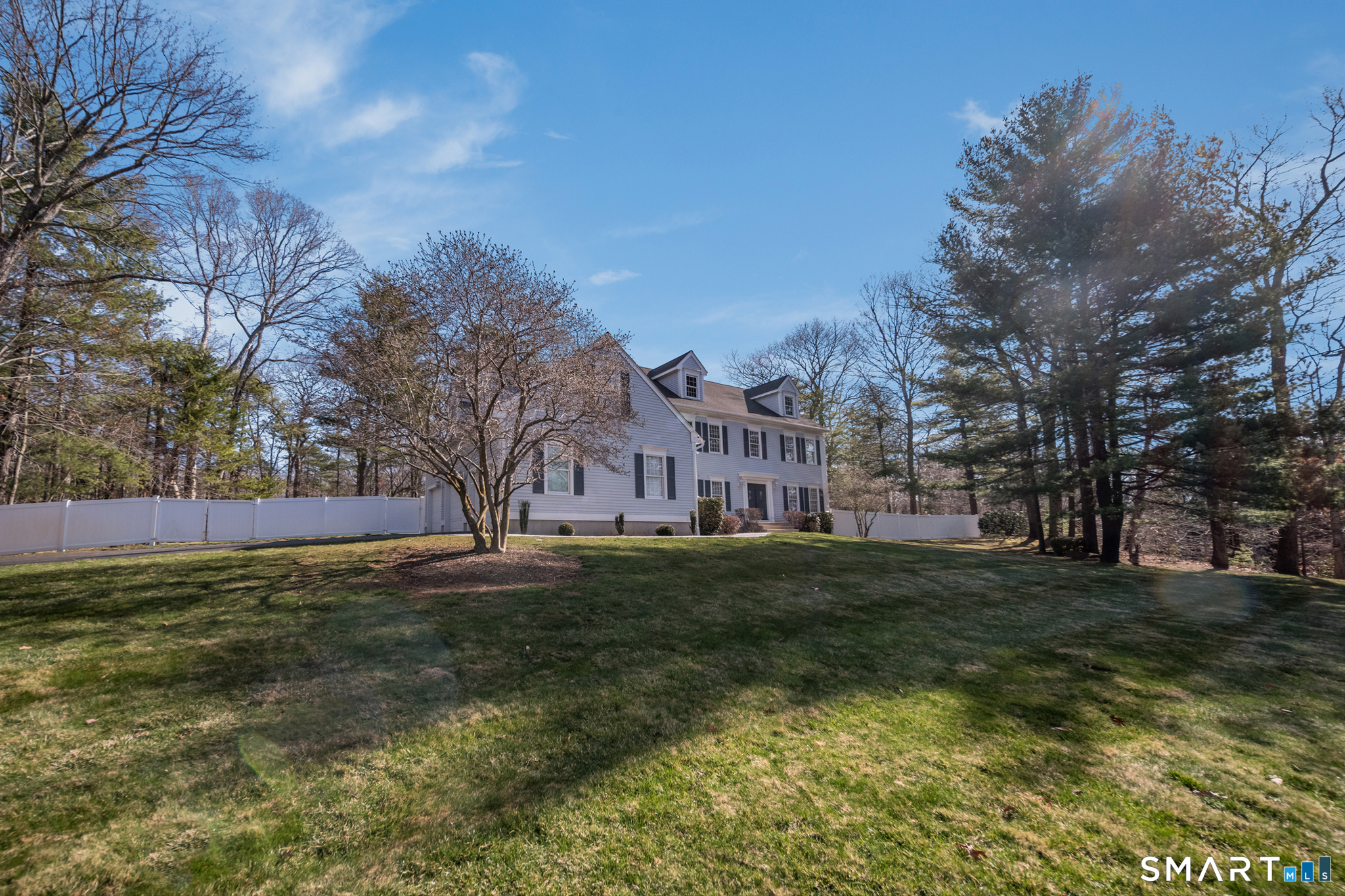 11 Kachina Way Madison, CT 06443 - Photo 4 of 40 a view of a park with large trees