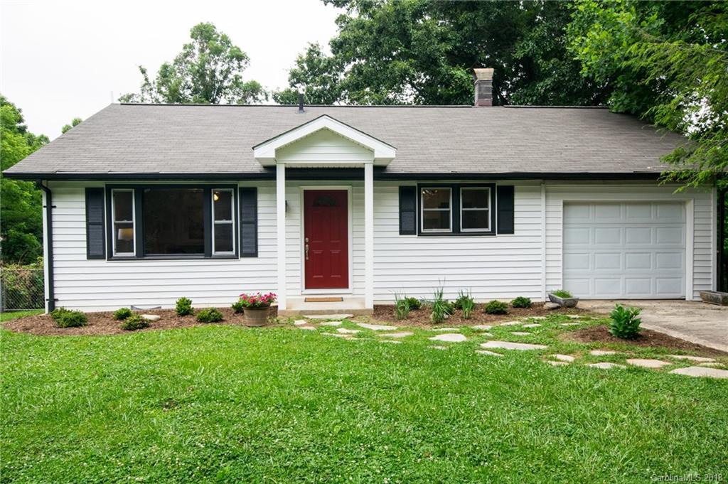 8 Fair Oaks Road Arden, NC 28704 - Photo 2 of 19 Gallery Image 2