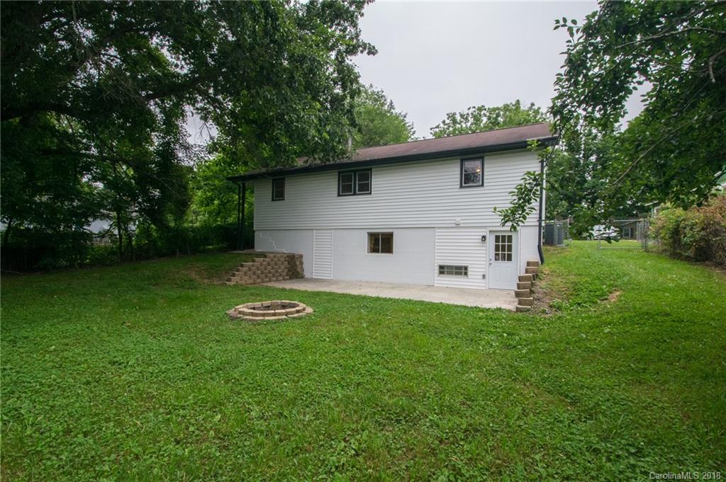 8 Fair Oaks Road Arden, NC 28704 - Photo 18 of 19 Gallery Image 18