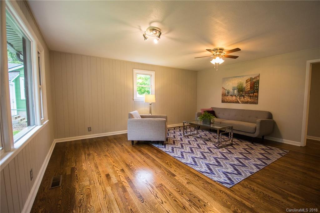 8 Fair Oaks Road Arden, NC 28704 - Photo 3 of 19 Gallery Image 3