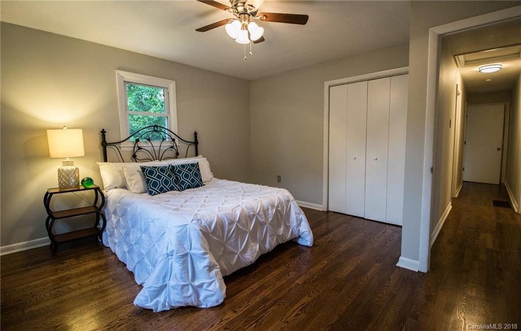 8 Fair Oaks Road Arden, NC 28704 - Photo 10 of 19 Gallery Image 10
