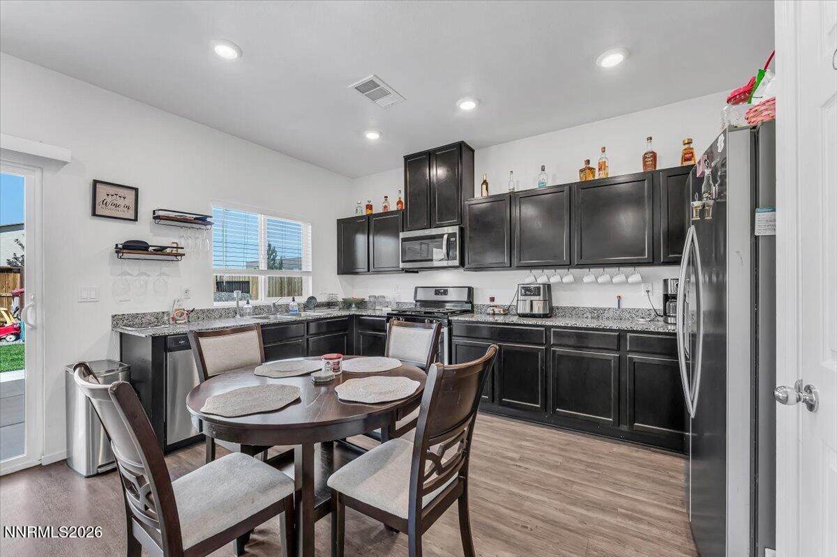 9809 Fishermans Reef Court Reno, NV 89506 - Photo 9 of 30 10-9809 Fishermans Reef Ct Reno NV 89506