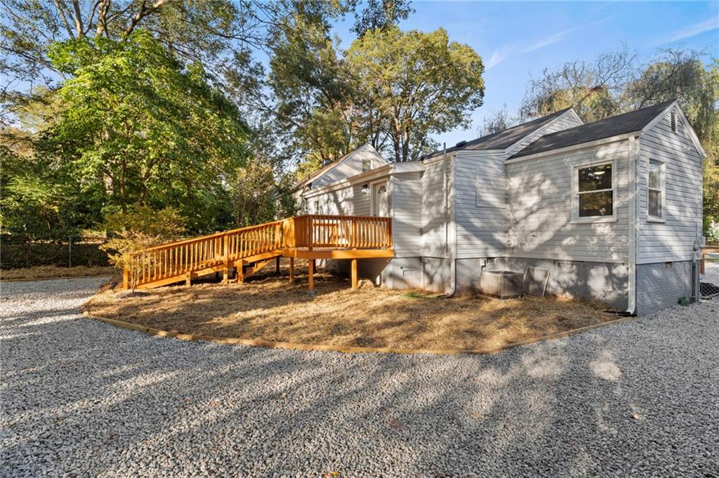 1847 Sylvan Road Southwest Atlanta, GA 30310 - Photo 2 of 27