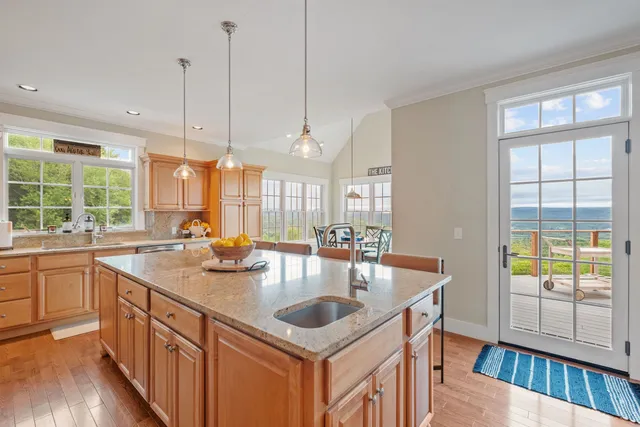 $2,495,000 | 248 Gird Road, Springfield, VT 05156