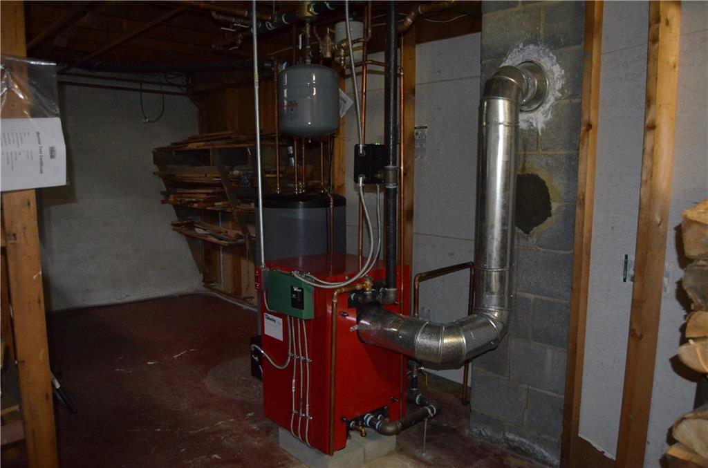 233 Clyde Road Bangor, ME 04401 - Photo 22 of 29 Photo
