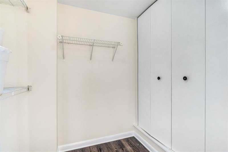 587 Virginia Avenue Northeast, Unit 605 Atlanta, GA 30306 - Photo 20 of 32