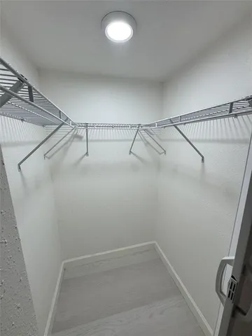 $2,800 | 909 36th Street, West Palm Beach, FL 33407