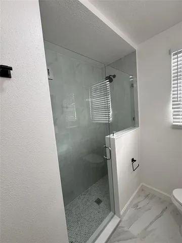 $2,800 | 909 36th Street, West Palm Beach, FL 33407