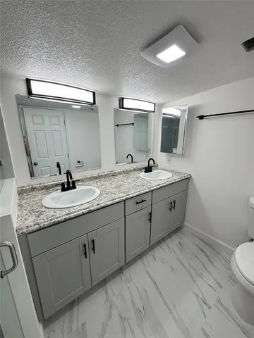 $2,800 | 909 36th Street, West Palm Beach, FL 33407