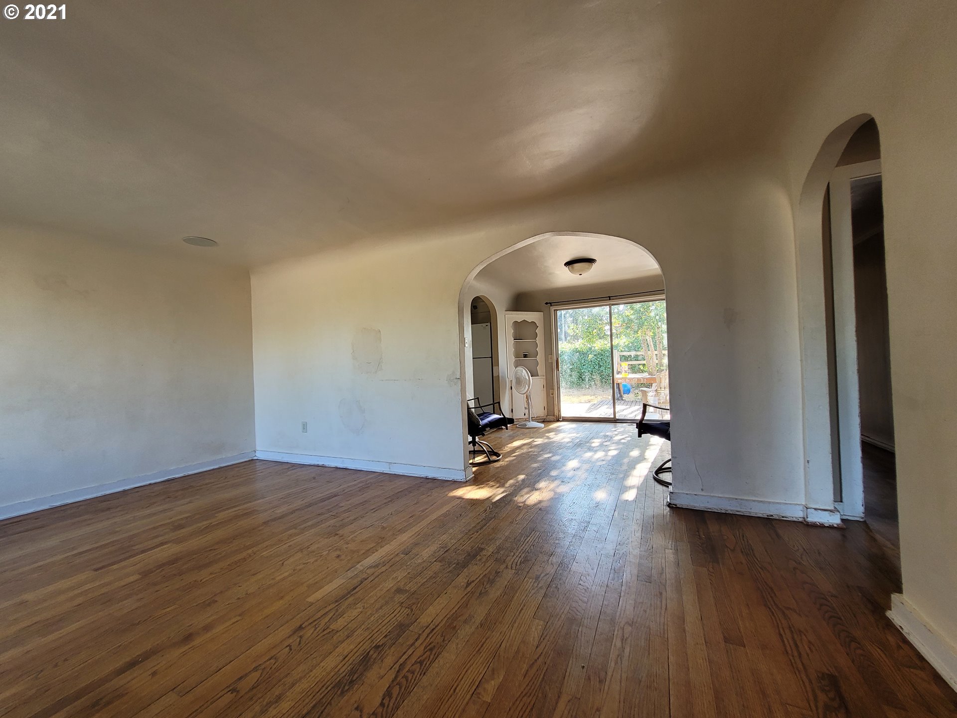 140 South 51st Street Springfield, OR 97478 - Photo 4 of 22