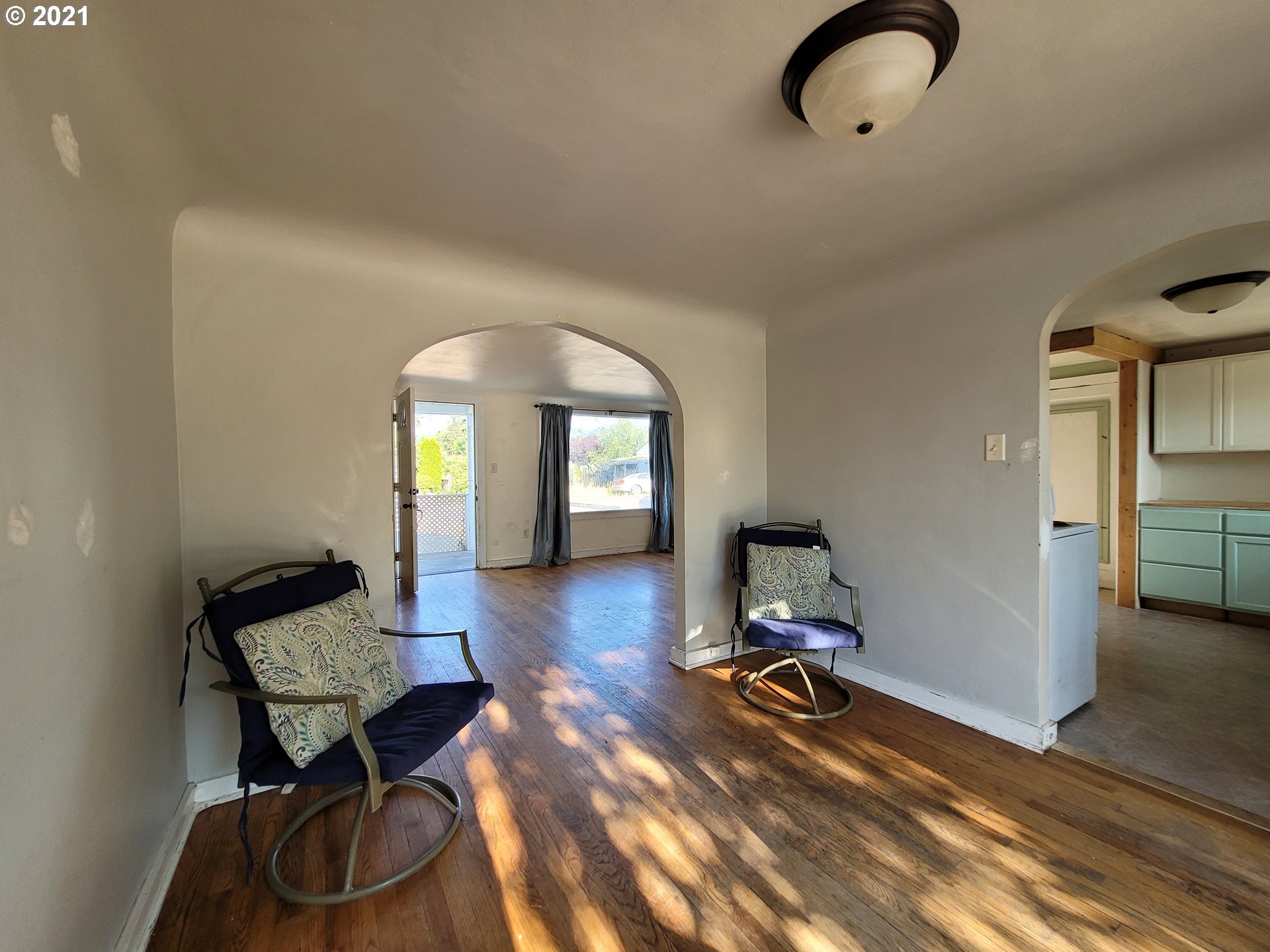 140 South 51st Street Springfield, OR 97478 - Photo 5 of 22