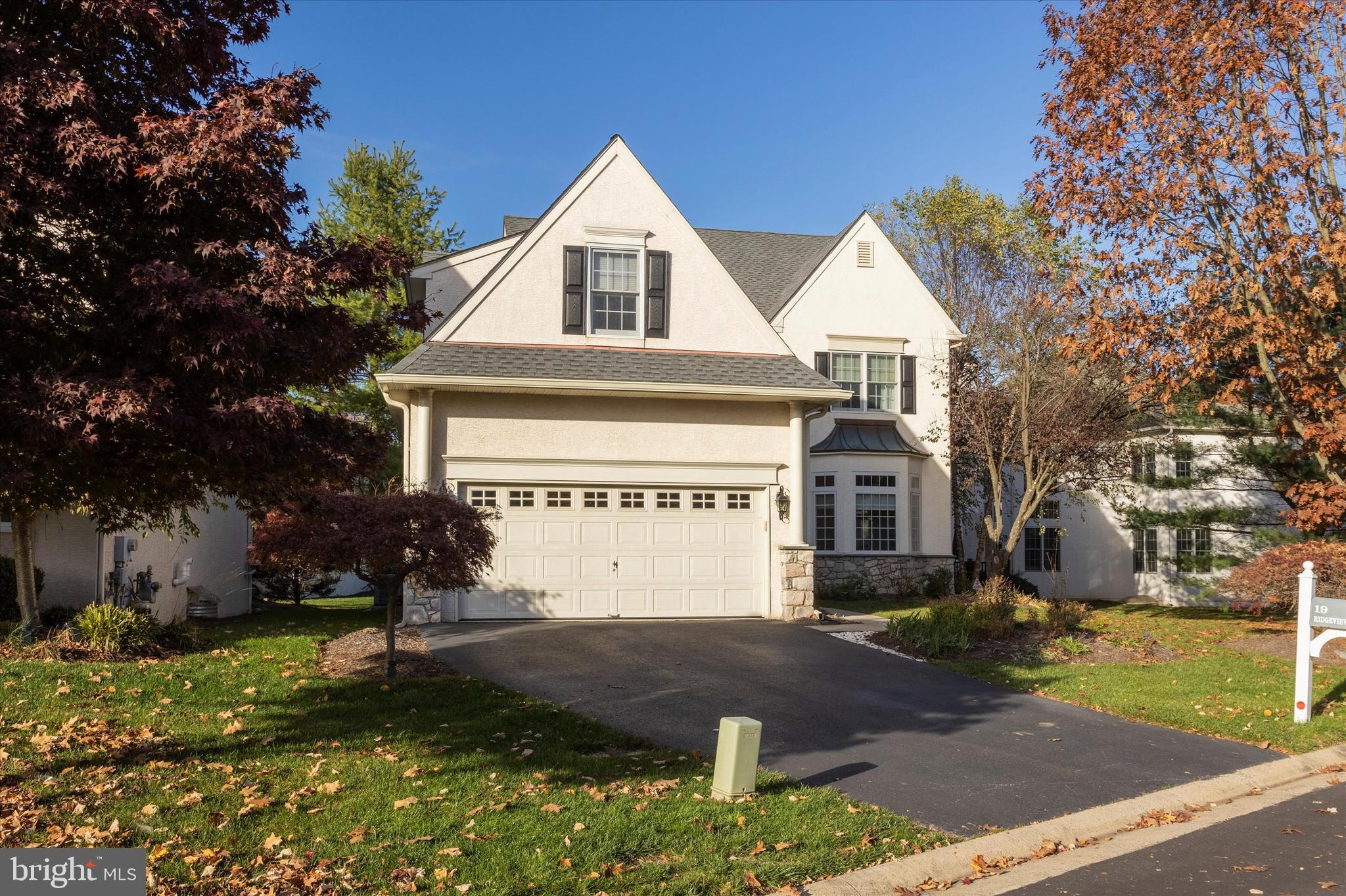 19 Ridgeview Road Newtown Square, PA 19073 - Photo 2 of 52 Two car garage and double wide driveway