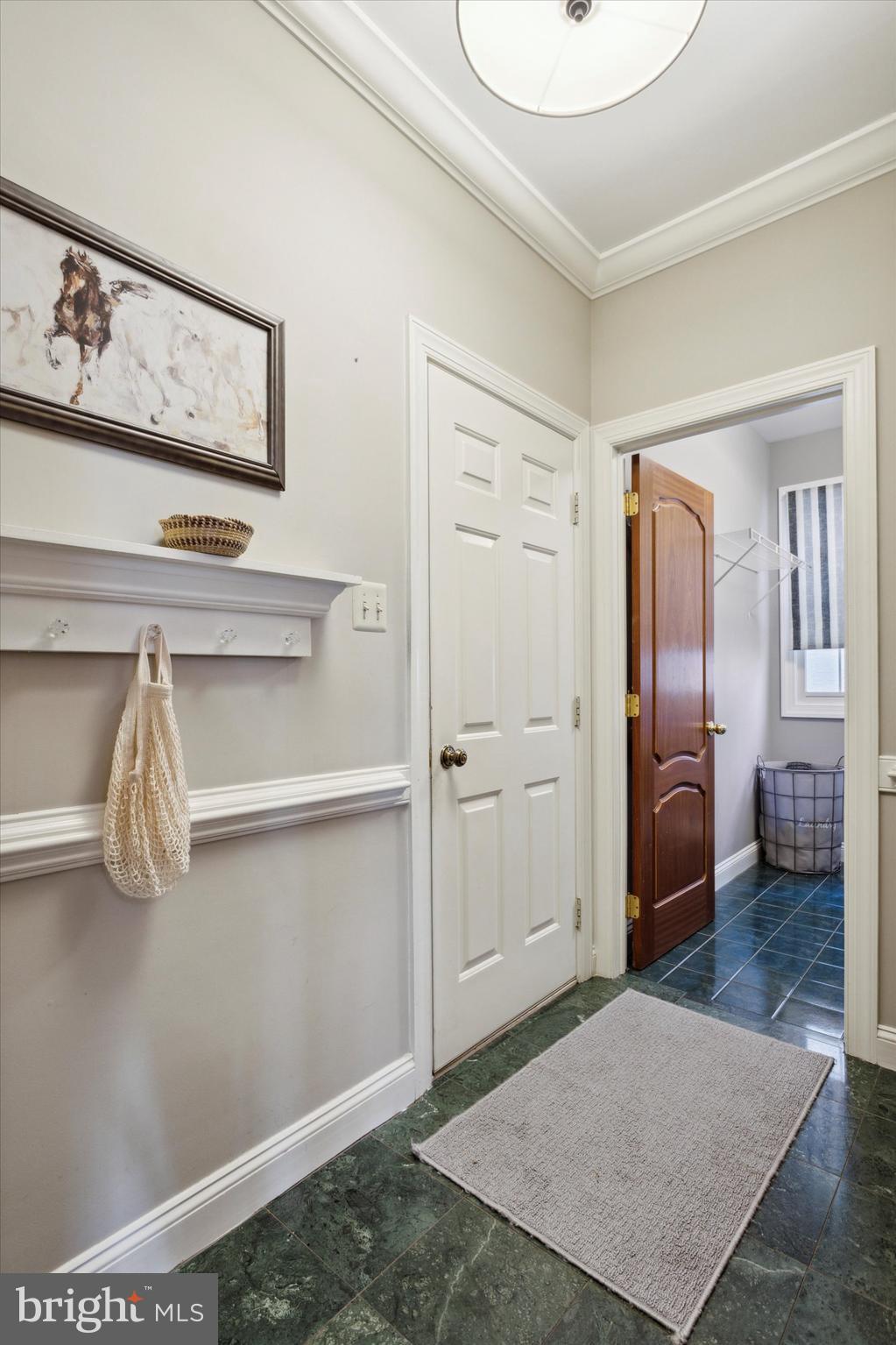 19 Ridgeview Road Newtown Square, PA 19073 - Photo 22 of 52 Mud room area -Interior access to the 2 car garage