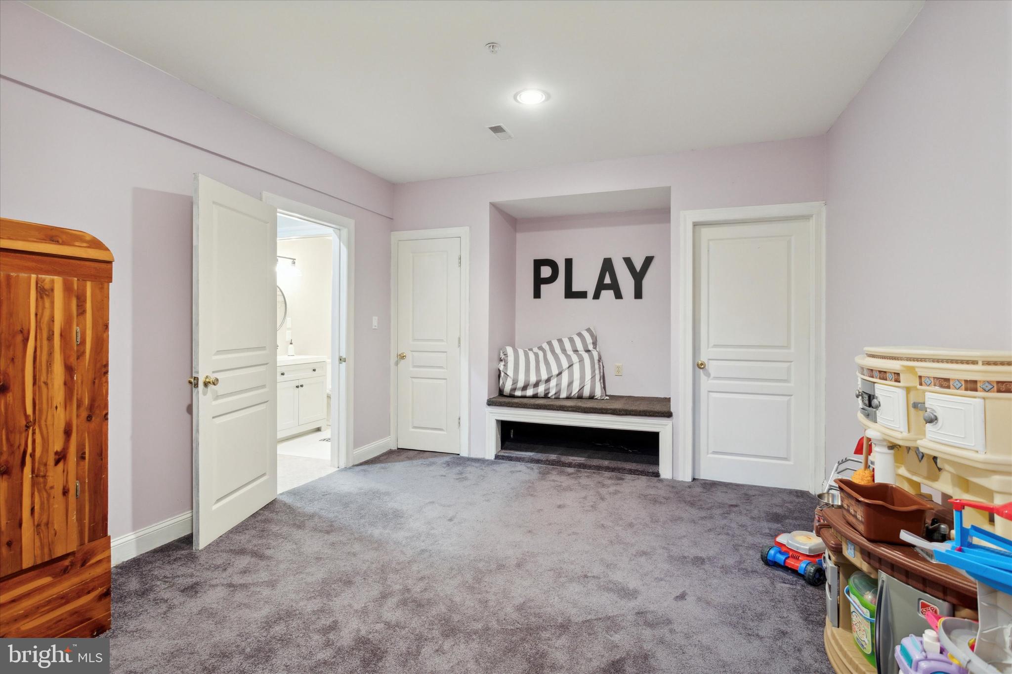 19 Ridgeview Road Newtown Square, PA 19073 - Photo 43 of 52 A great play room