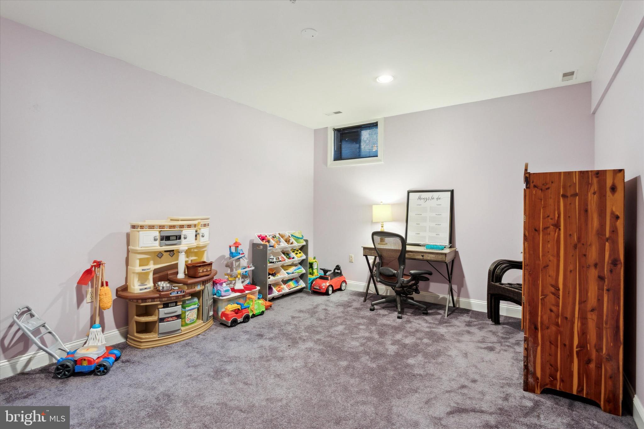 19 Ridgeview Road Newtown Square, PA 19073 - Photo 44 of 52 Recessed lighting