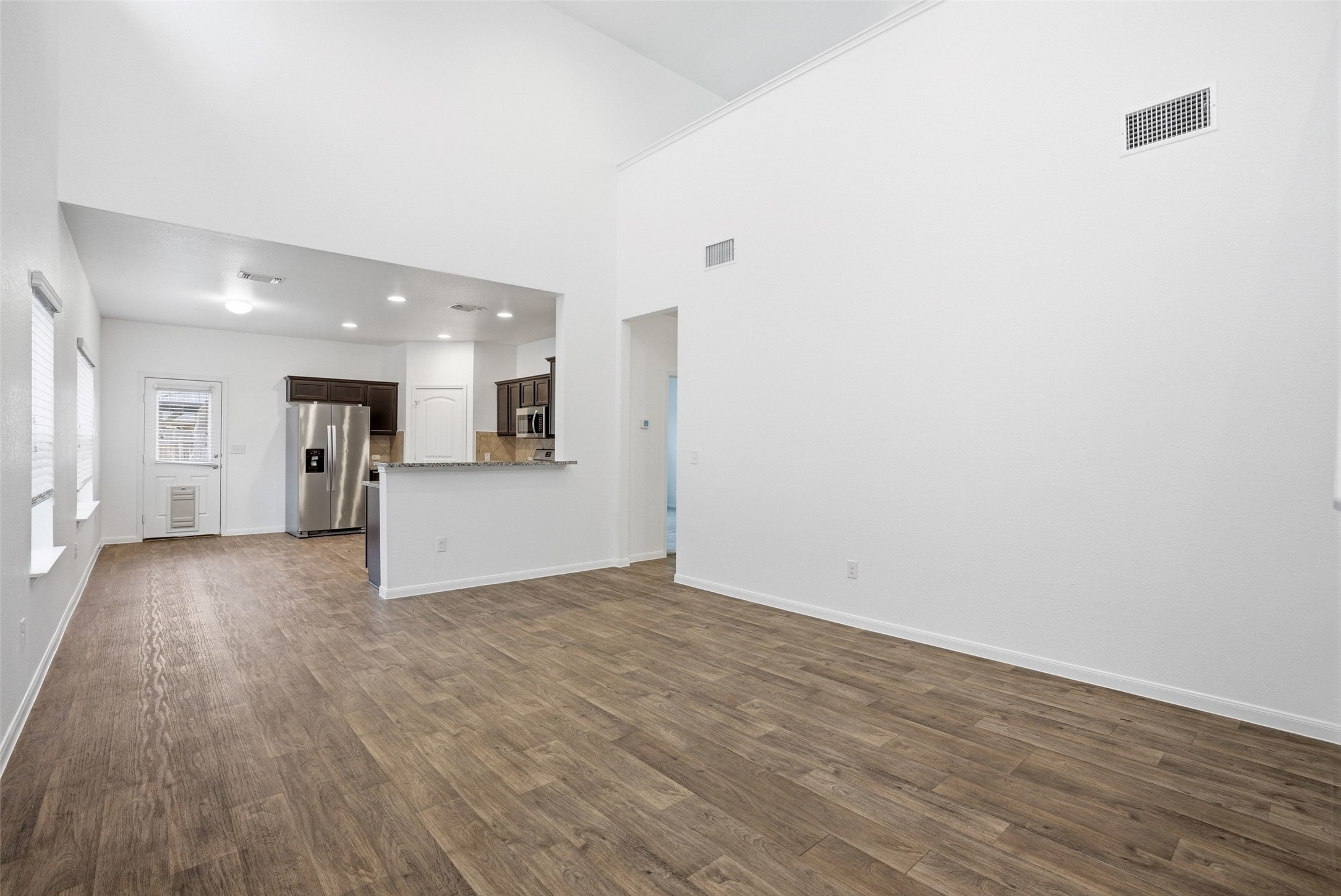 3009 Tilmon Ln. Austin, TX 78725 - Photo 8 of 33