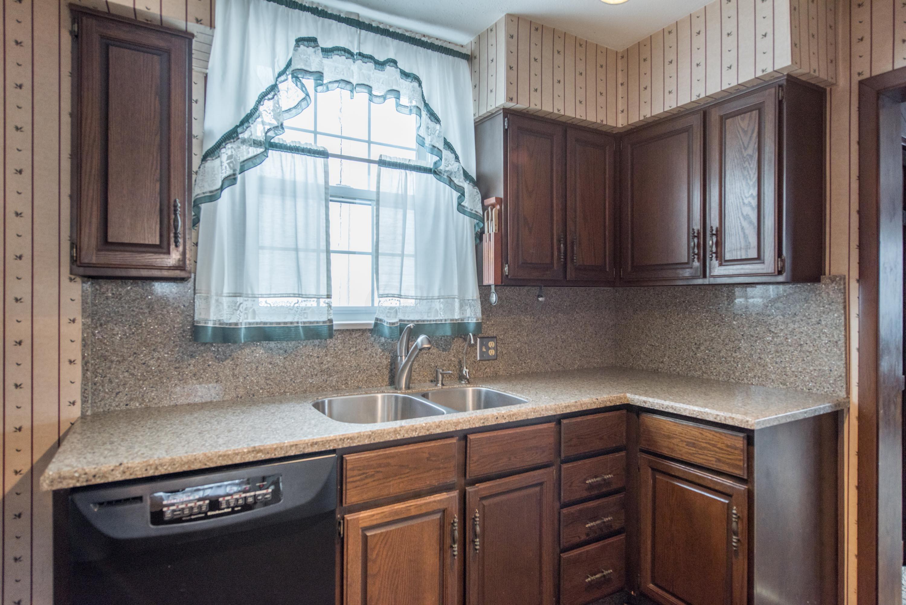 1336 Lincoln Road Columbus, OH 43212 - Photo 9 of 32