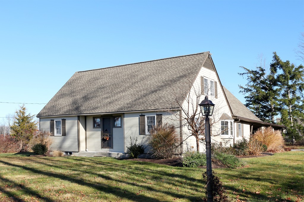1138 Glendale Road Wilbraham, MA 01095 - Photo 1 of 30 Gallery Image 1