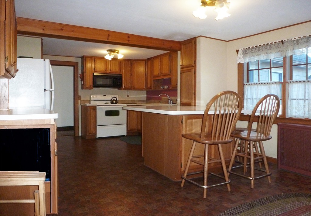 1138 Glendale Road Wilbraham, MA 01095 - Photo 11 of 30 Gallery Image 11