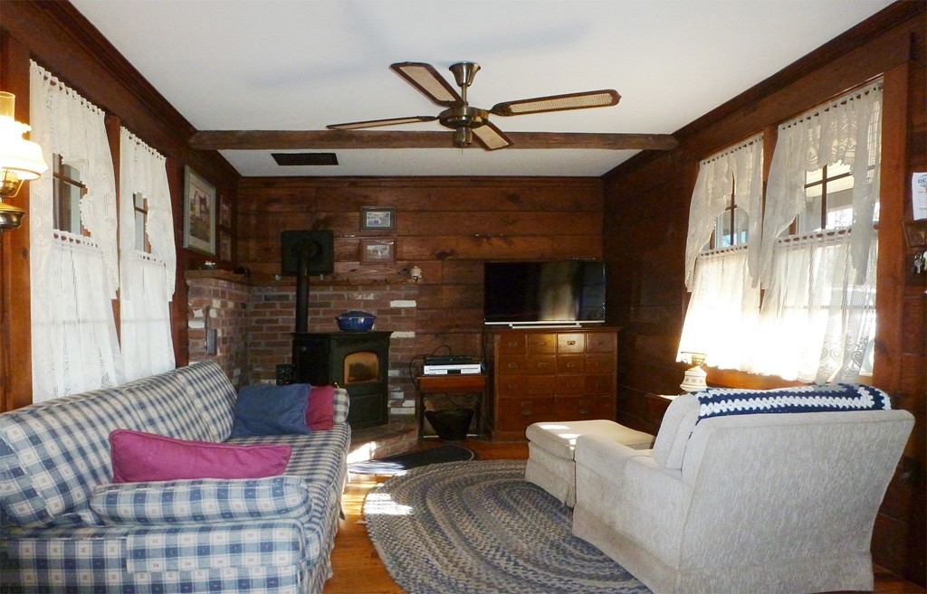 1138 Glendale Road Wilbraham, MA 01095 - Photo 9 of 30 Gallery Image 9