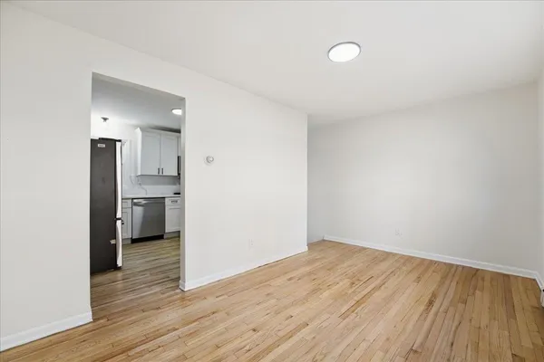 $2,800 | 212 Seaview Avenue, Unit 2, Jersey City, NJ 07305