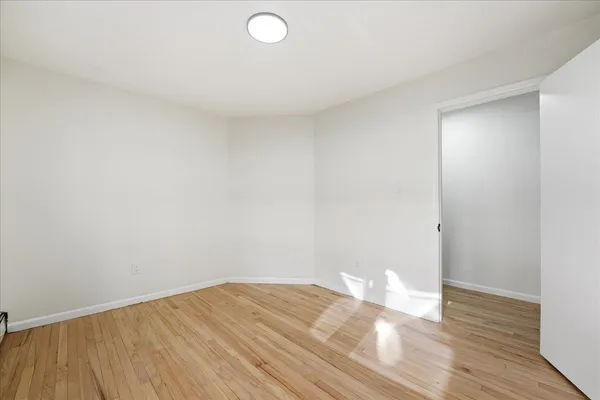 $2,800 | 212 Seaview Avenue, Unit 2, Jersey City, NJ 07305